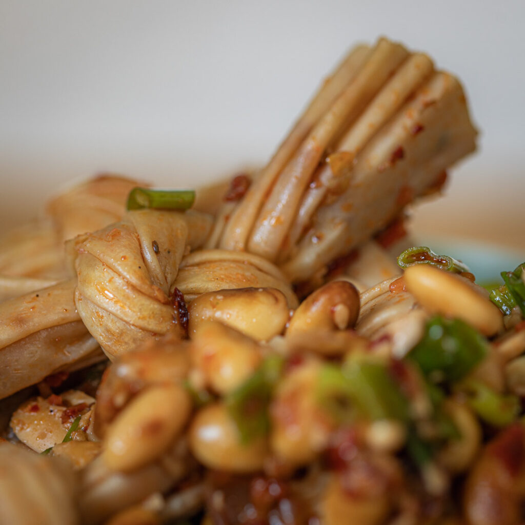 Koten in der Bowl